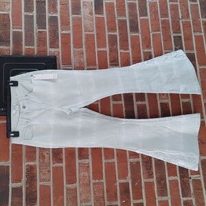 Gemma + Jane Lace Inset Flare Leg Soft Mint Tie Dye Jeans Size 4 (1874)